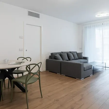 Italianway - Ippodromo 8 아파트