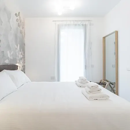 Italianway - Ippodromo 8 Apartment *
